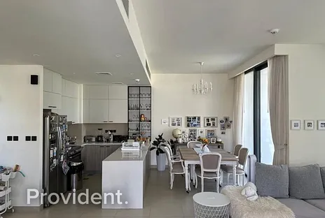 Villa - Provident Estate