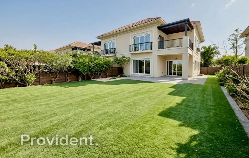 Villa - Provident Estate