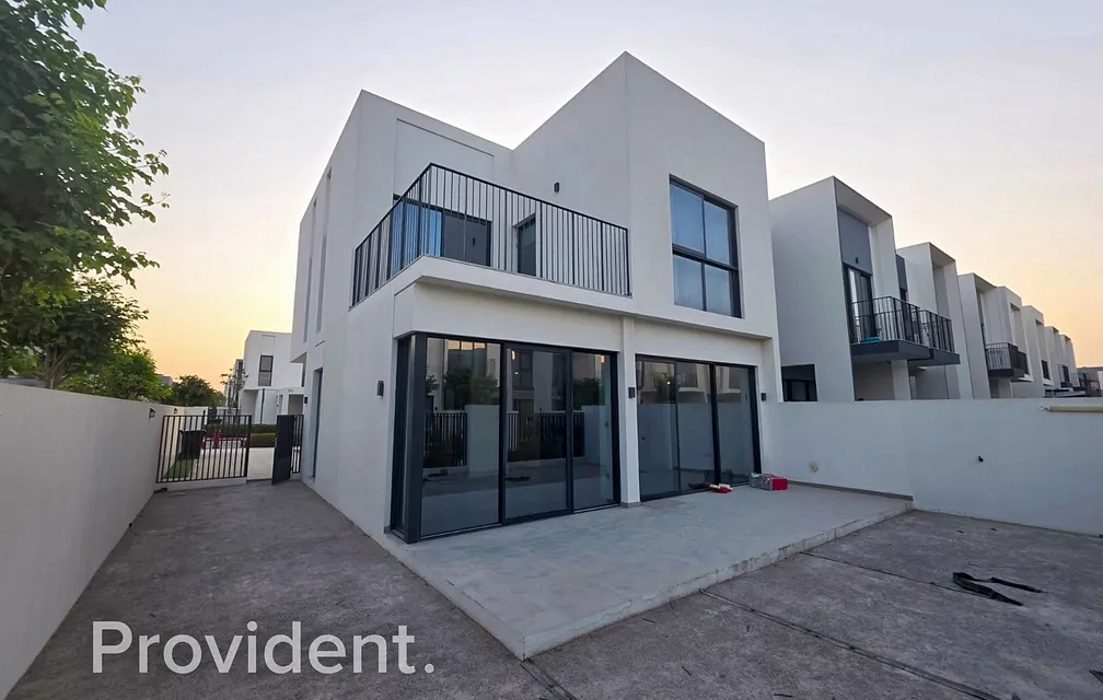 Villa - Provident Estate