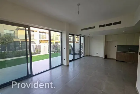 Villa - Provident Estate