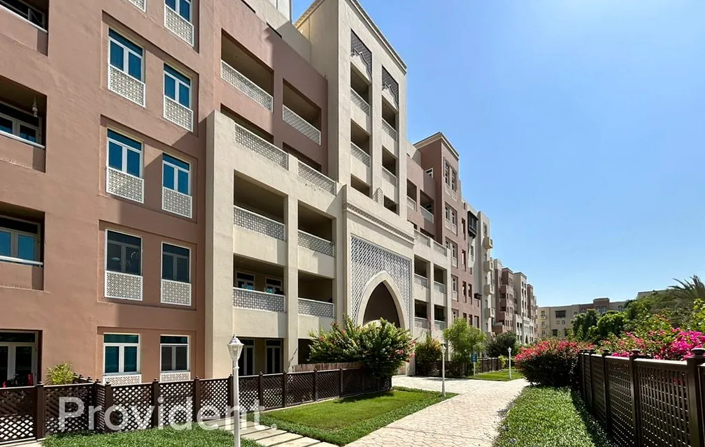 Apartment - Provident Estate