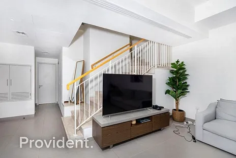 Villa - Provident Estate