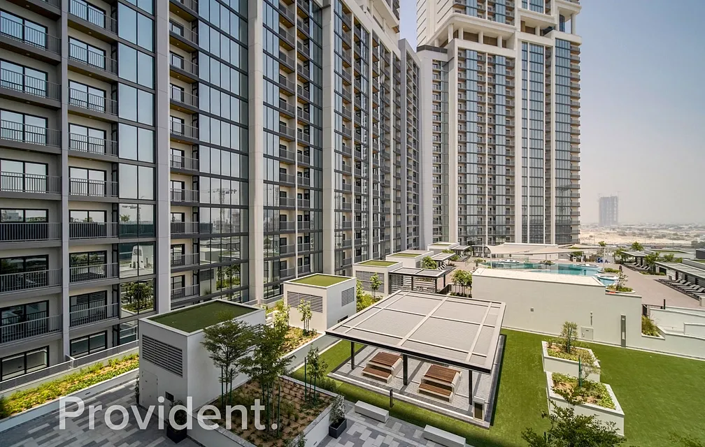 Apartment - Provident Estate