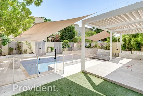 Villa - Provident Estate