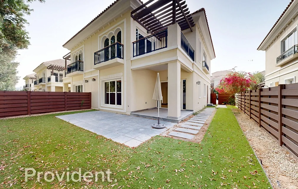 Villa - Provident Estate