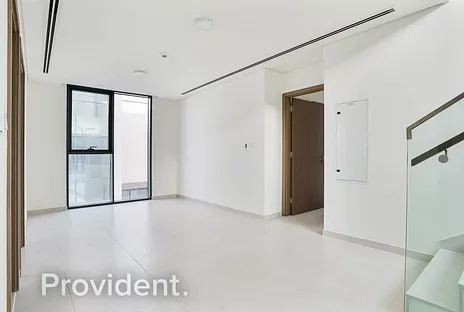 Villa - Provident Estate