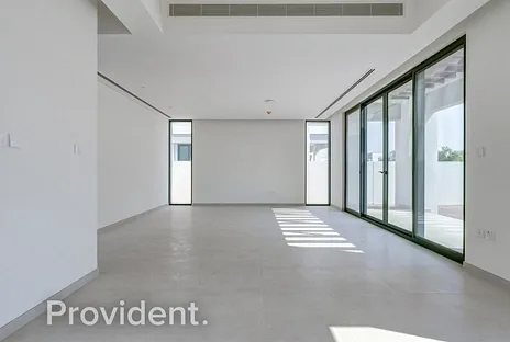 Villa - Provident Estate