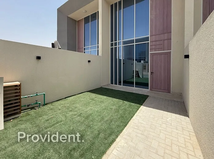 Villa - Provident Estate