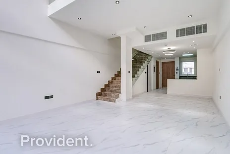 Villa - Provident Estate