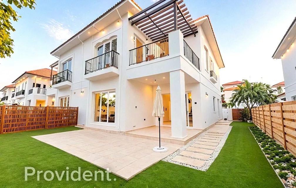 Villa - Provident Estate