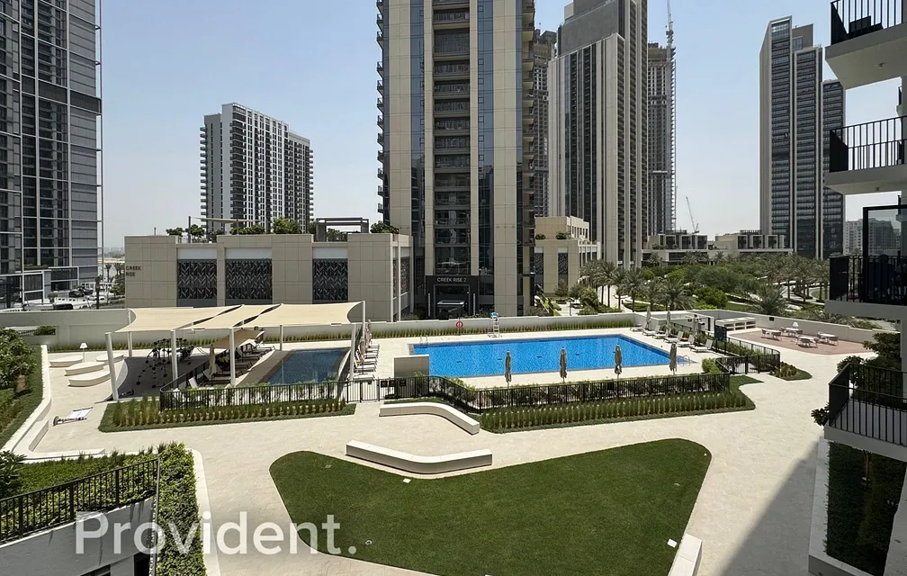 Apartment - Provident Estate