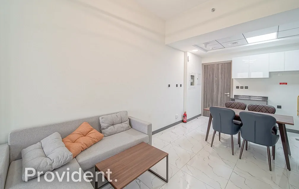Apartment - Provident Estate