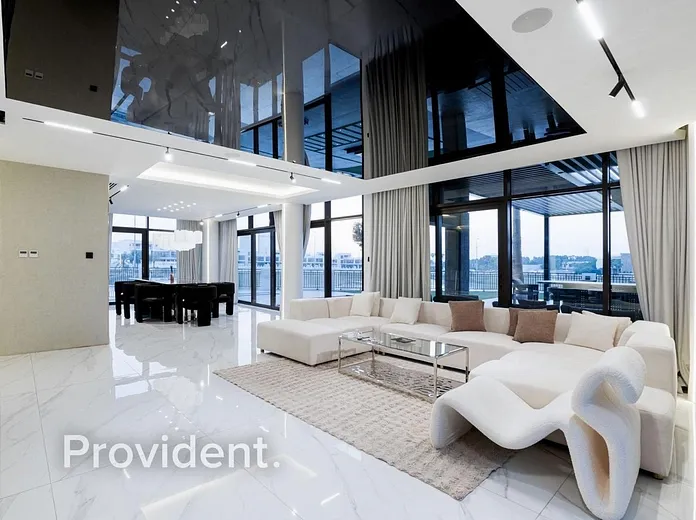 Villa - Provident Estate