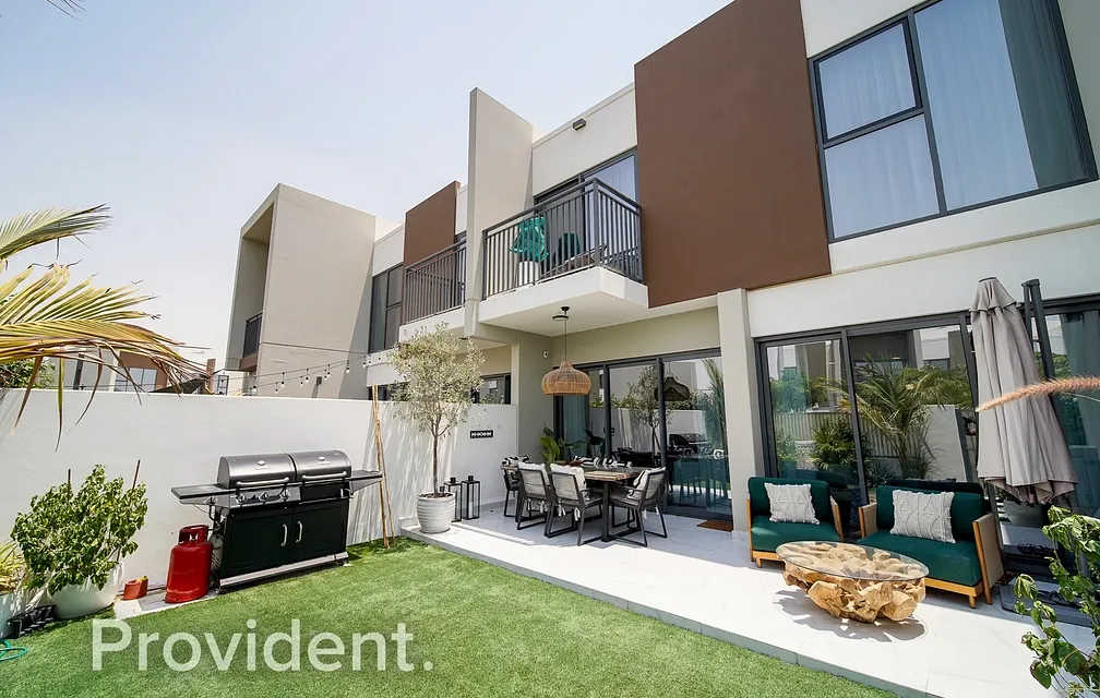 Villa - Provident Estate