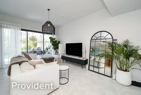 Villa - Provident Estate