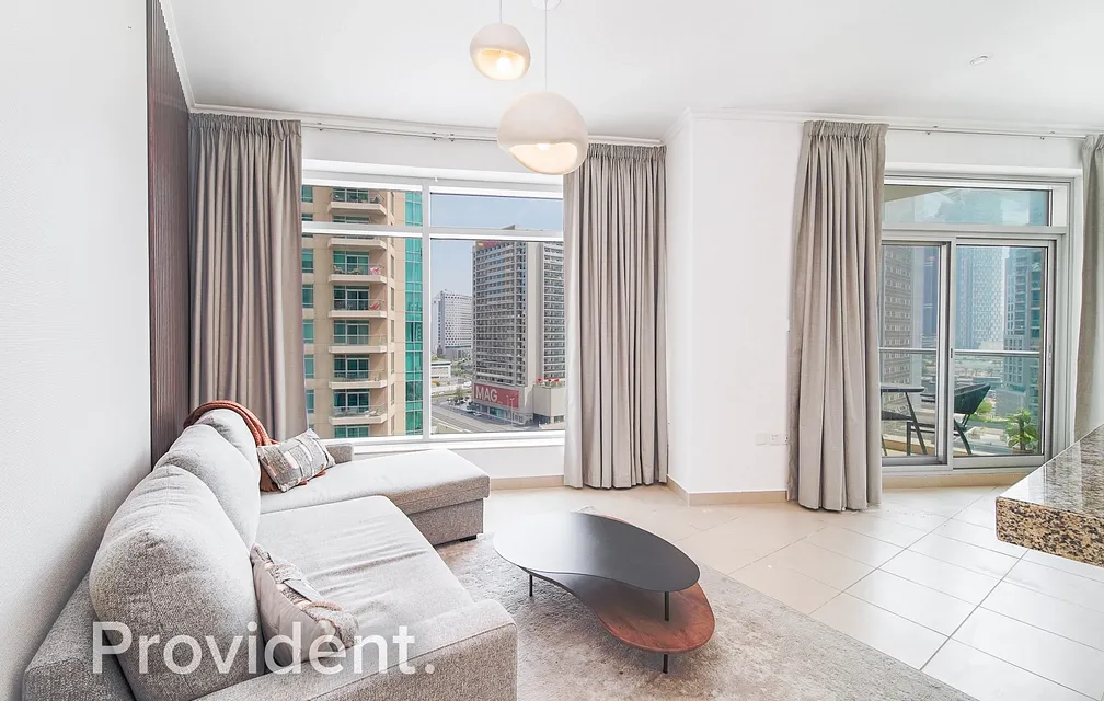 Apartment - Provident Estate
