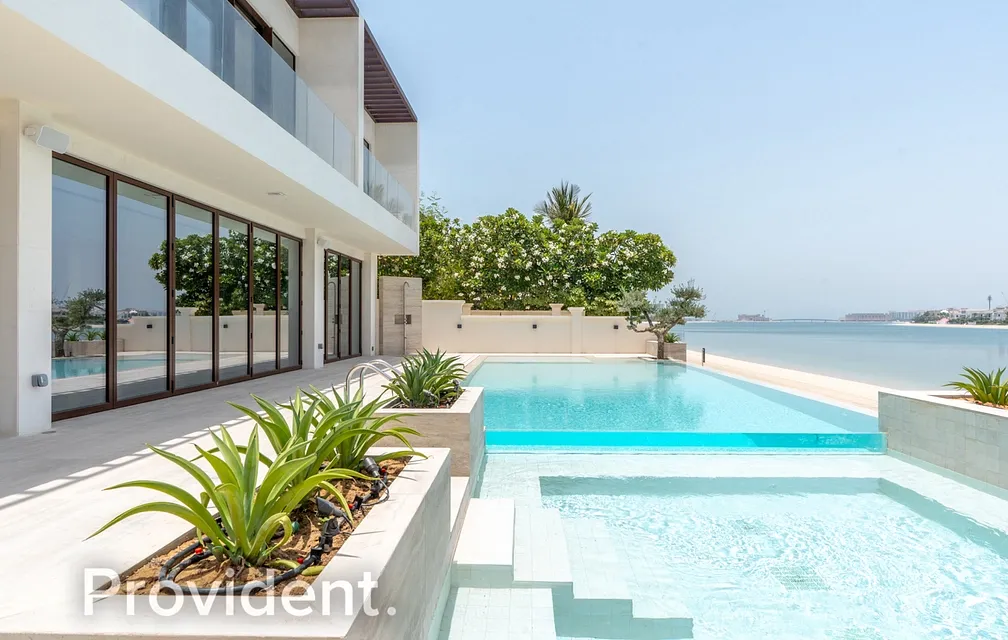 Villa - Provident Estate