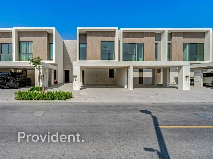 Villa - Provident Estate