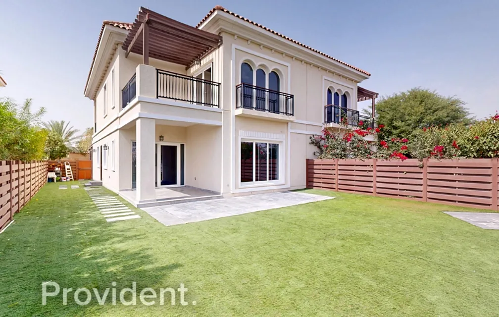 Villa - Provident Estate