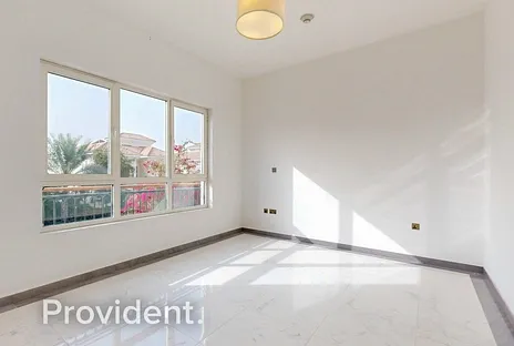 Villa - Provident Estate