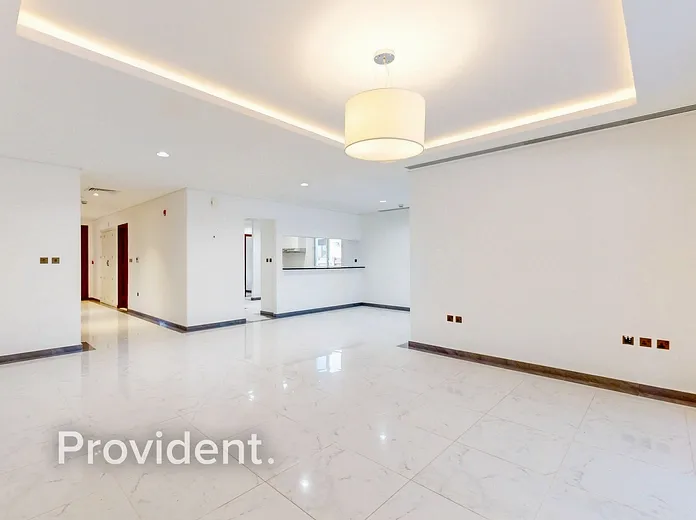 Villa - Provident Estate