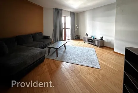 Apartment - Provident Estate