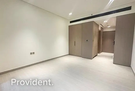 Apartment,Studio - Provident Estate