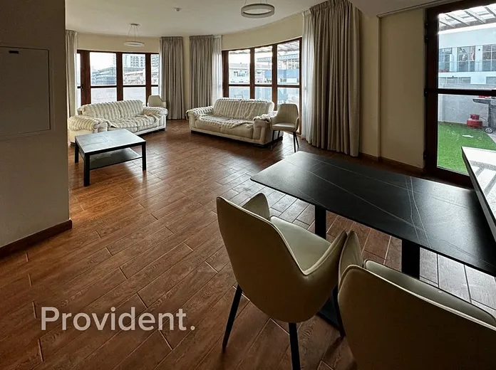 Apartment - Provident Estate