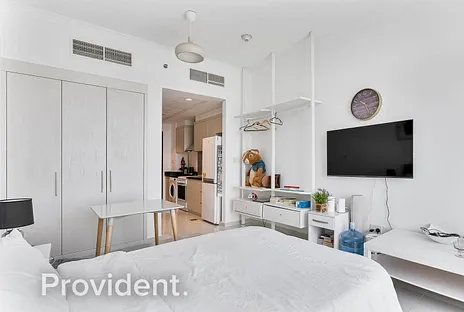 Apartment,Studio - Provident Estate