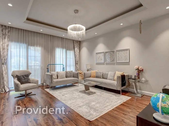 Villa - Provident Estate