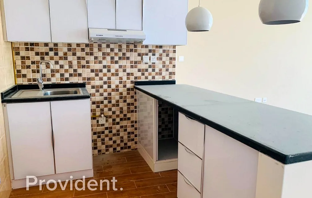 Apartment,Studio - Provident Estate