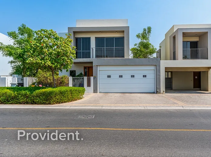 Villa - Provident Estate