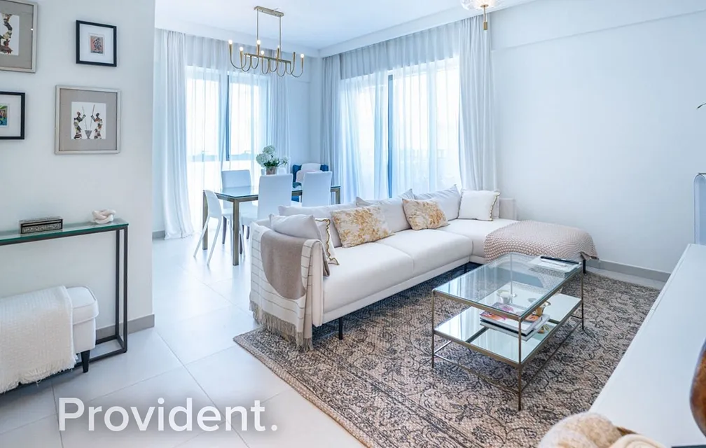 Apartment - Provident Estate