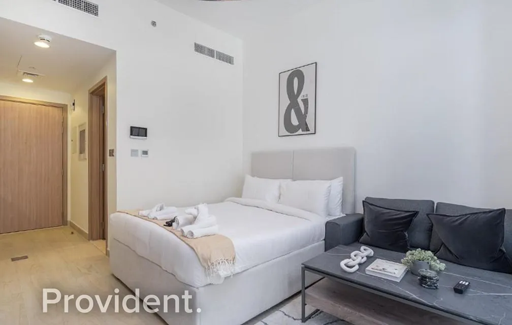 Apartment,Studio - Provident Estate