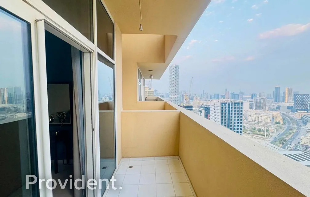 Apartment,Studio - Provident Estate