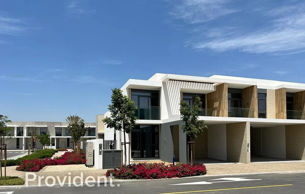 Villa - Provident Estate