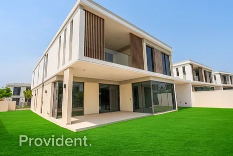 Villa - Provident Estate