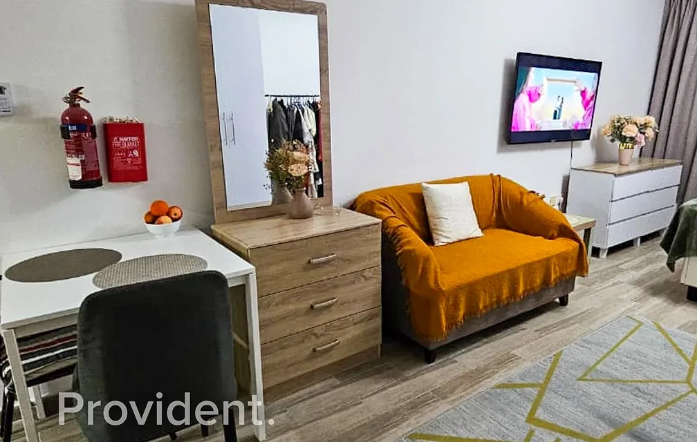 Apartment,Studio - Provident Estate