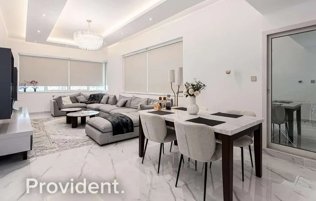 Apartment - Provident Estate