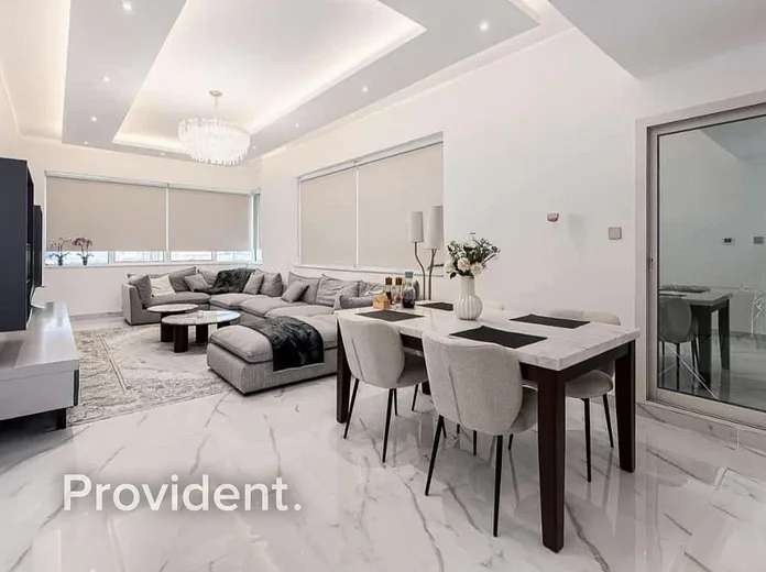 Apartment - Provident Estate