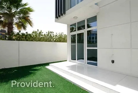 Villa - Provident Estate