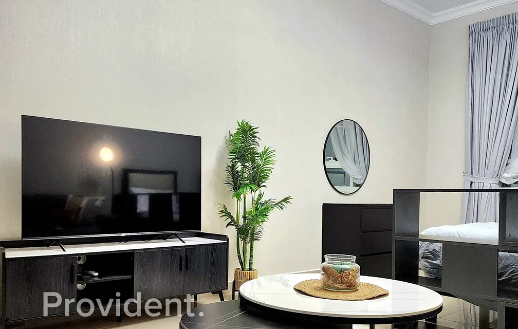 Apartment,Studio - Provident Estate
