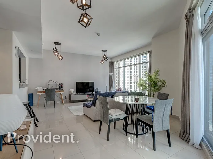 Apartment - Provident Estate