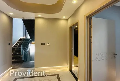 Villa - Provident Estate