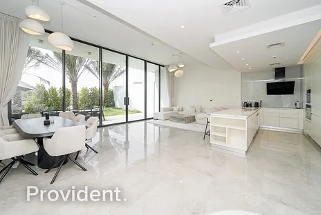 Villa - Provident Estate
