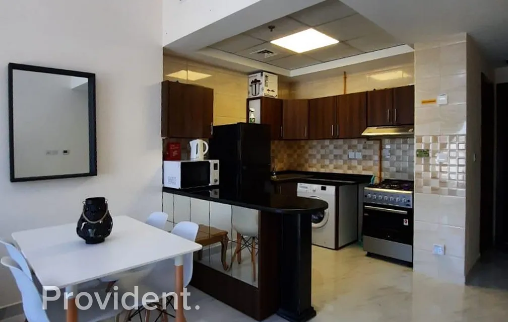 Apartment - Provident Estate
