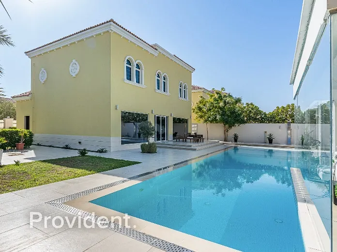 Villa - Provident Estate