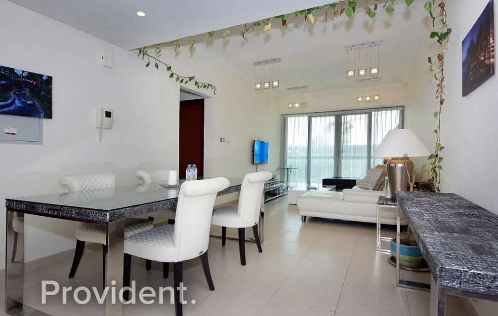 Apartment - Provident Estate