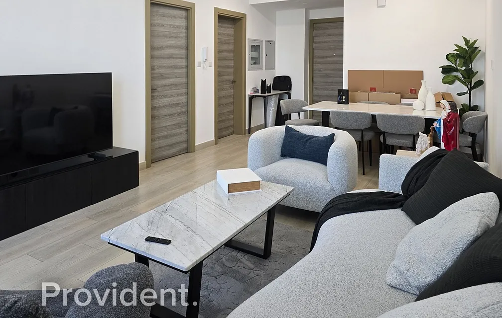 Apartment - Provident Estate