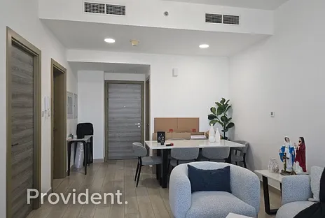 Apartment - Provident Estate